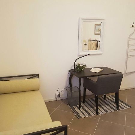 B&B Piazza Dante Nuoro Нуоро Экстерьер фото
