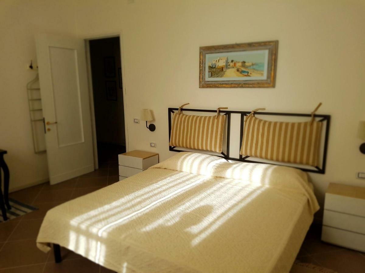B&B Piazza Dante Nuoro Нуоро Экстерьер фото